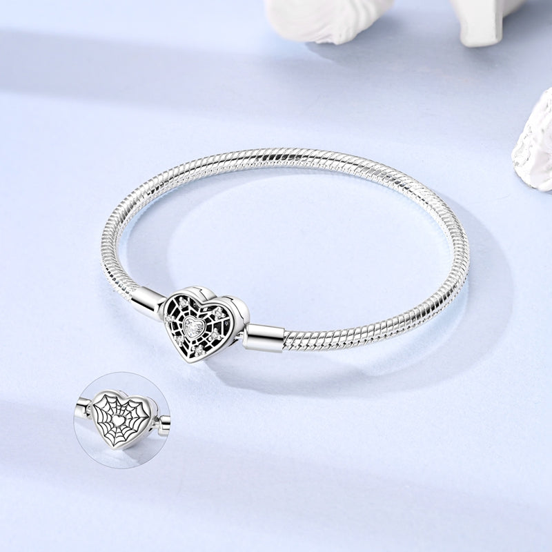 Shimmering Heart Clasp Snake Chain Bracelet