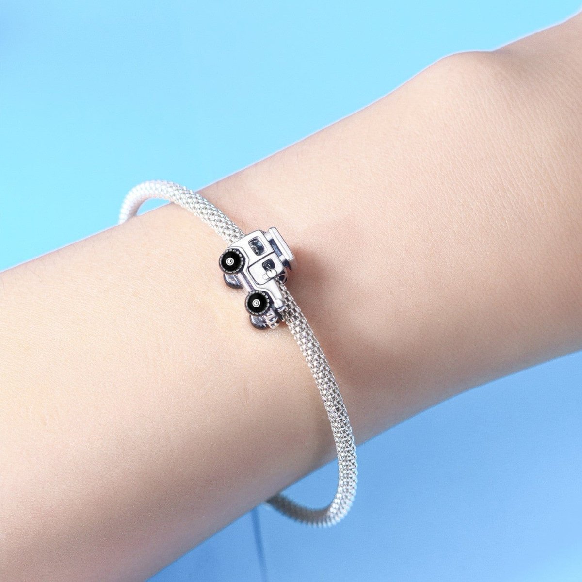 Amarante Jewelry Adventure Jeep Charm