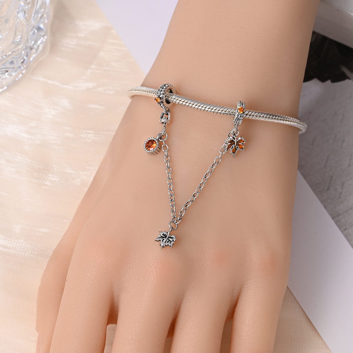Amarante Jewelry Autumn Maple Leaf Safety Chain