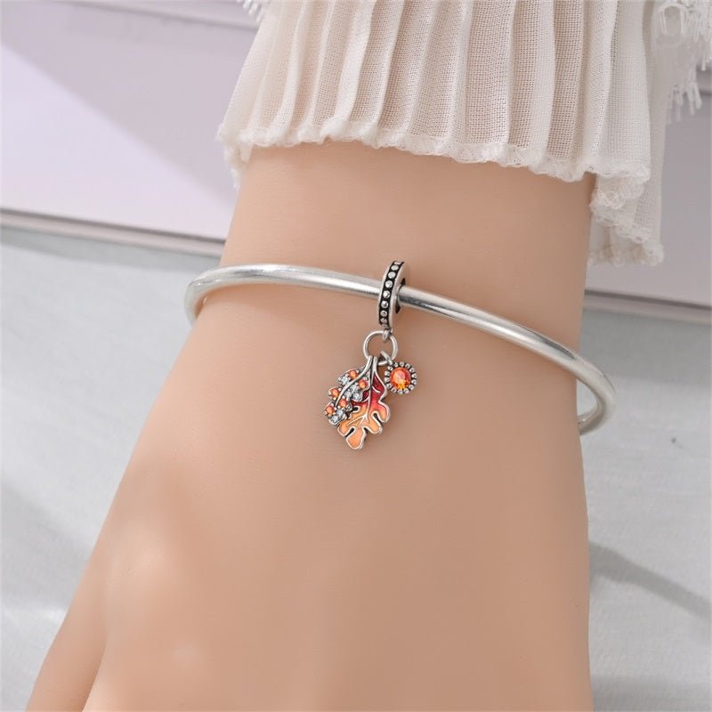 Amarante Jewelry Autumn Maple & Oak Leaves Dangle Charm