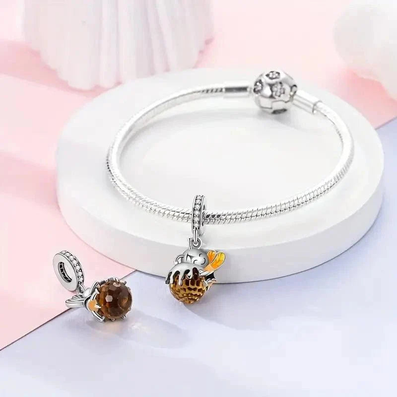 Amarante Jewelry Bee Hugging Honey Dangle Charm
