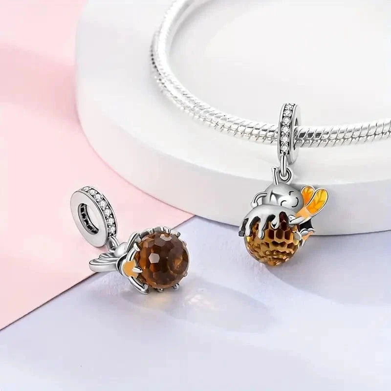 Amarante Jewelry Bee Hugging Honey Dangle Charm