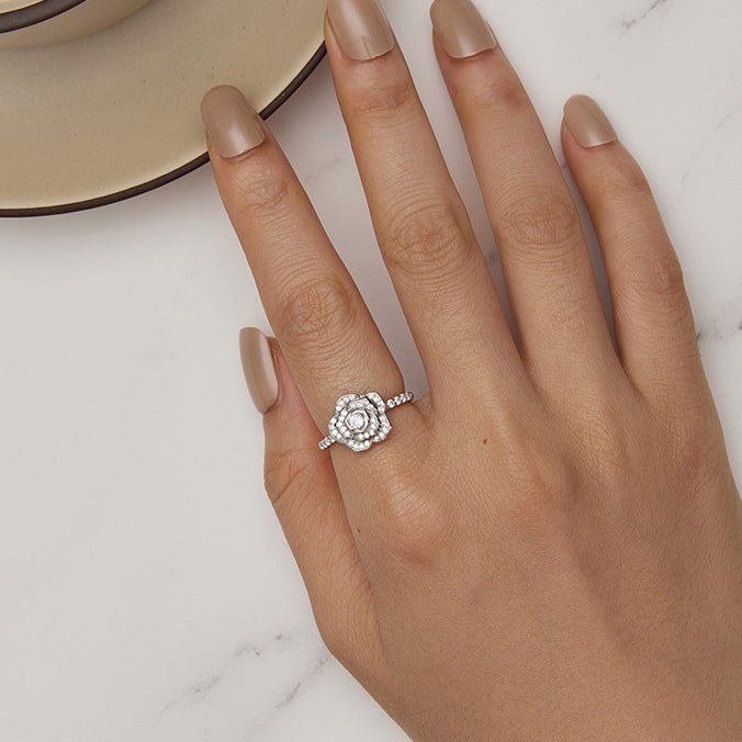 Amarante Jewelry Blooming Radiance Rose Petal Ring