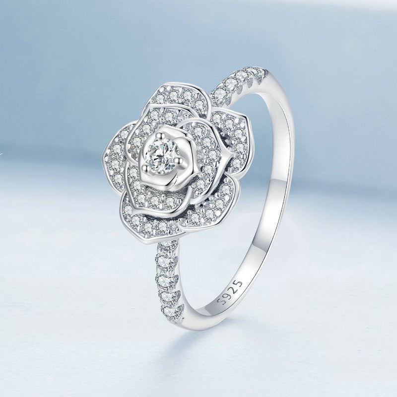 Amarante Jewelry Blooming Radiance Rose Petal Ring