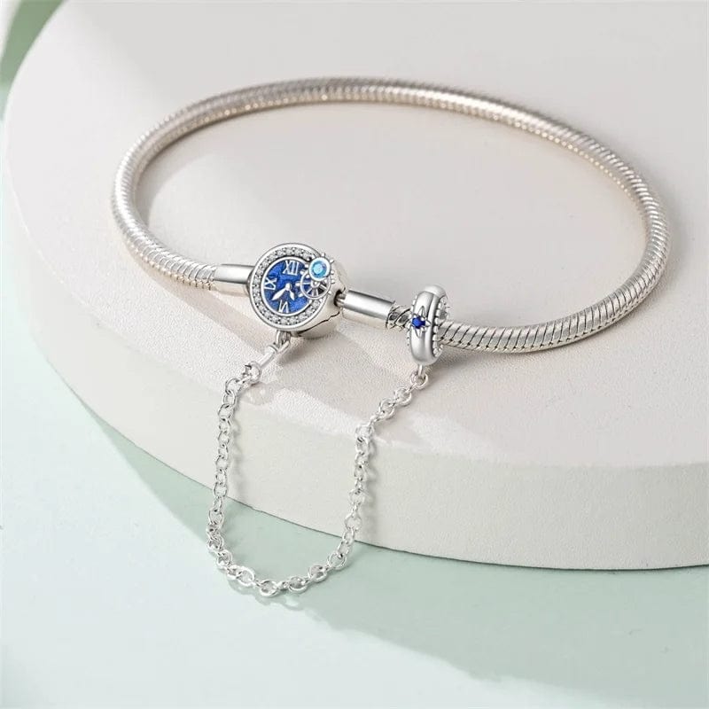 Amarante Jewelry Blue Clock Clasp Bracelet with Safety Chain