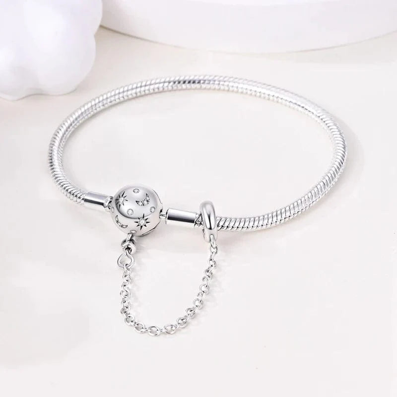 Amarante Jewelry Celestial Moon and Star Charm Bracelet & Safety Chain