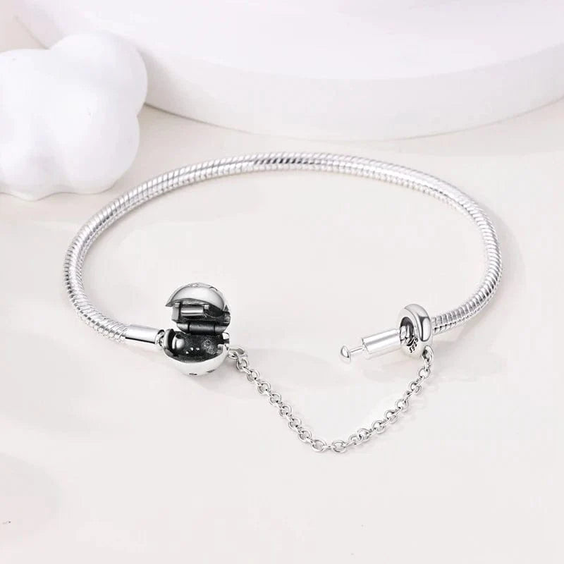 Amarante Jewelry Celestial Moon and Star Charm Bracelet & Safety Chain