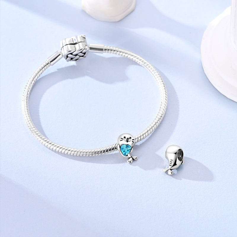 Amarante Jewelry Cute Seal with Blue Heart Charm