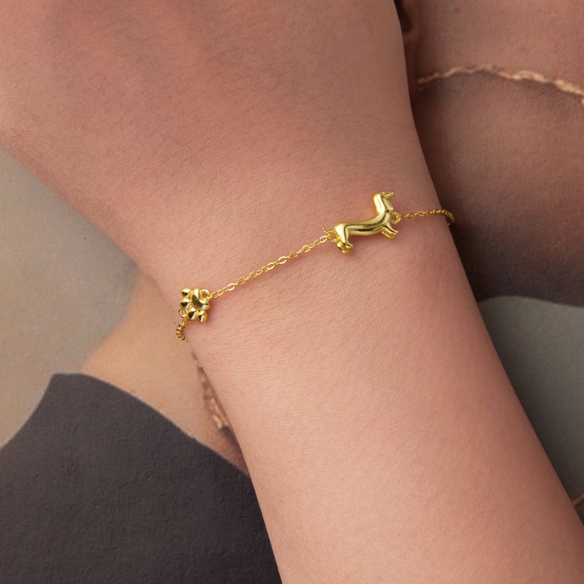 Amarante Jewelry Dachshund & Paw Print Chain Bracelet