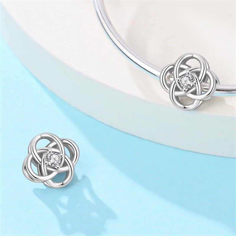 Amarante Jewelry Eternal Bloom Knot Charm