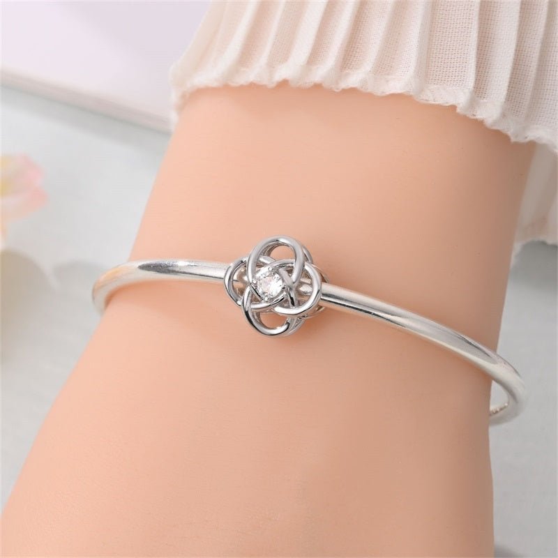 Amarante Jewelry Eternal Bloom Knot Charm