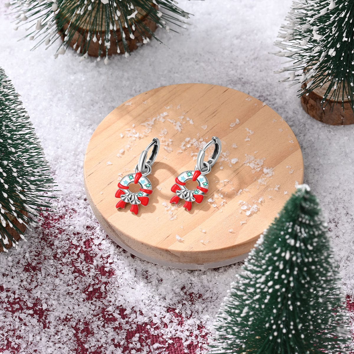 Amarante Jewelry Festive Holiday Wreath & Bell Earrings