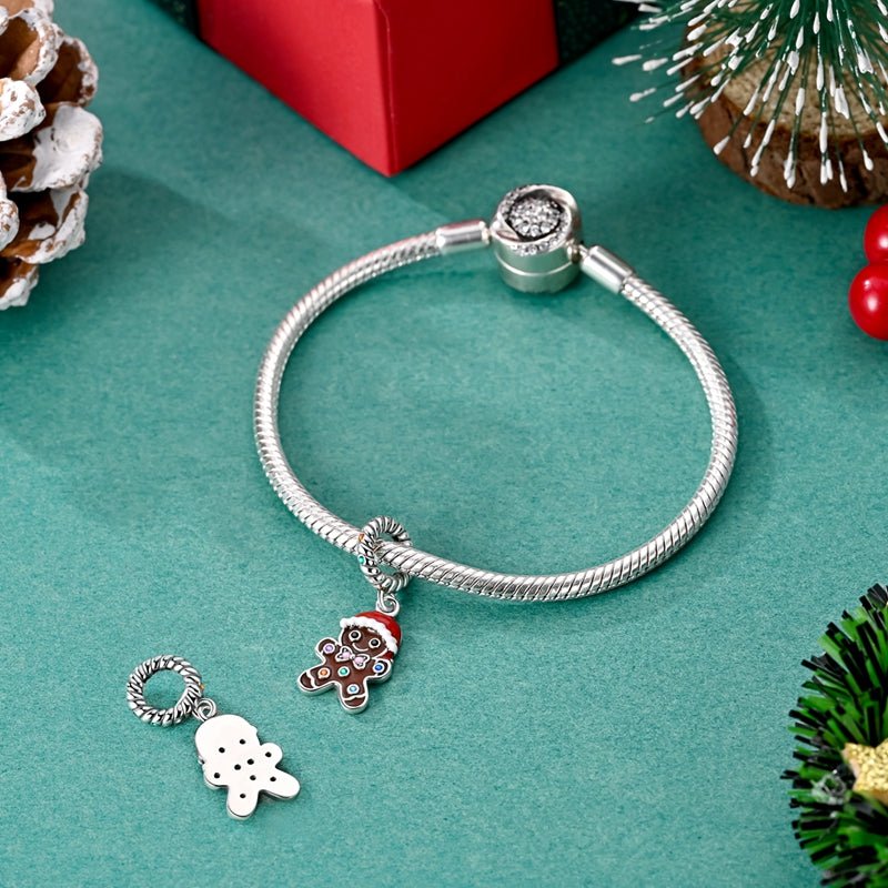 Amarante Jewelry Gingerbread Man with Santa Hat Dangle Charm