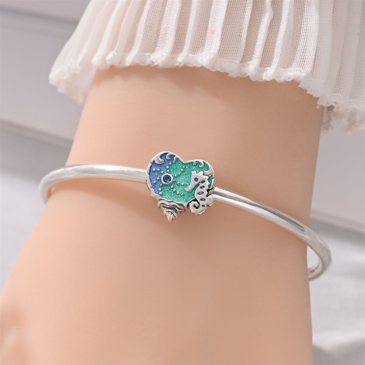 Amarante Jewelry Glow - in - the - Dark Seahorse Ocean Heart Charm