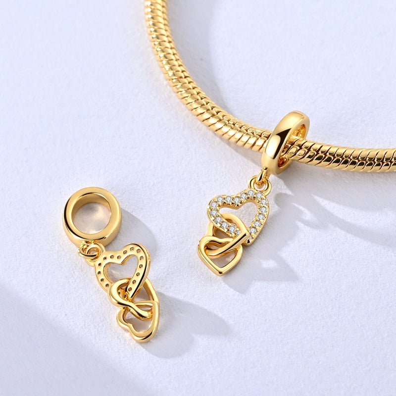 Amarante Jewelry Gold Triple Linked Hearts Dangle Charm