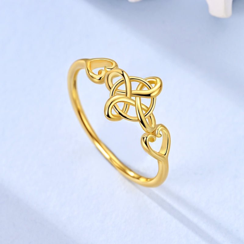 Amarante Jewelry Golden Celtic Heart Knot Ring