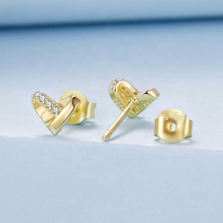 Amarante Jewelry Golden Embrace Heart Stud Earrings