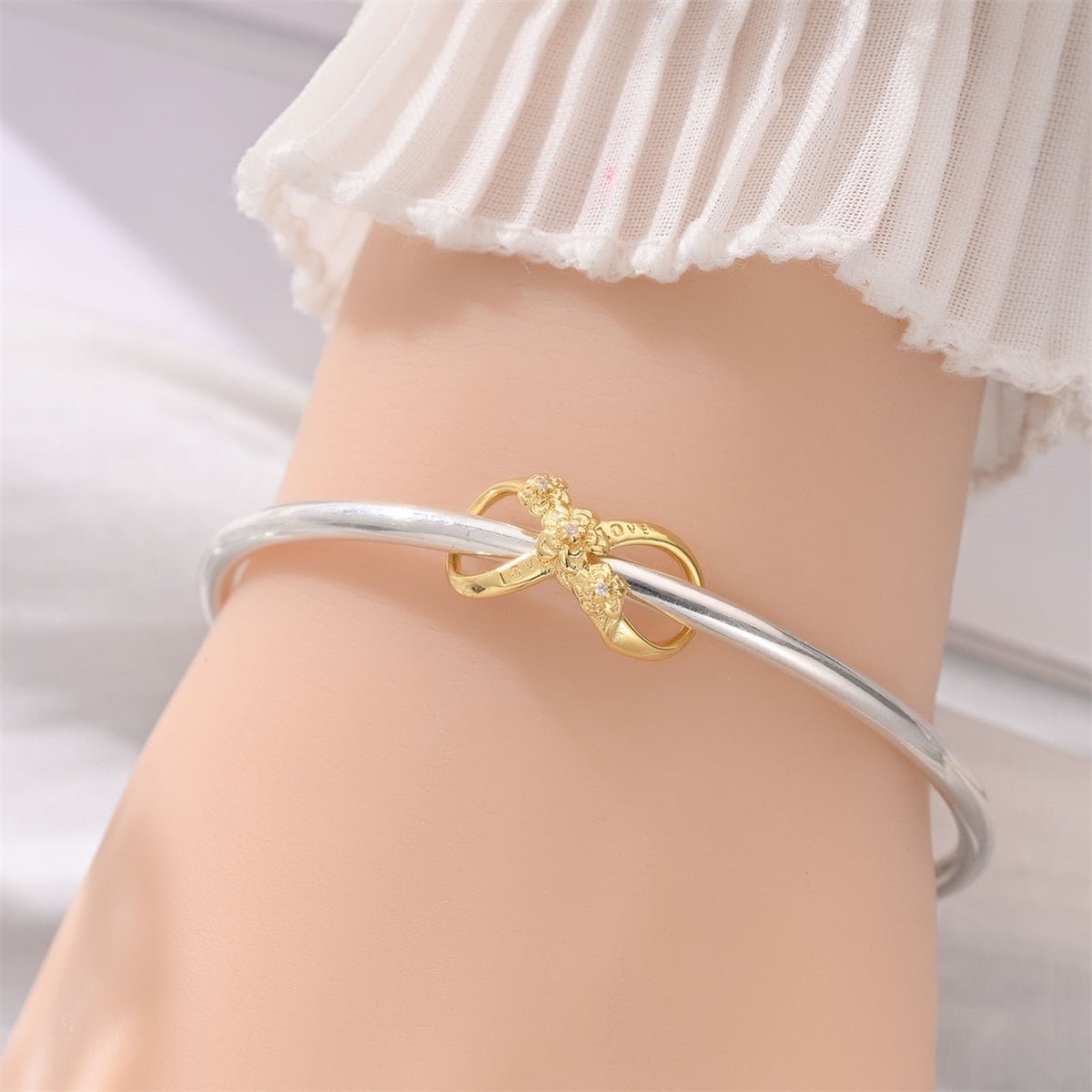 Amarante Jewelry Golden Infinity “Love” Floral Charm