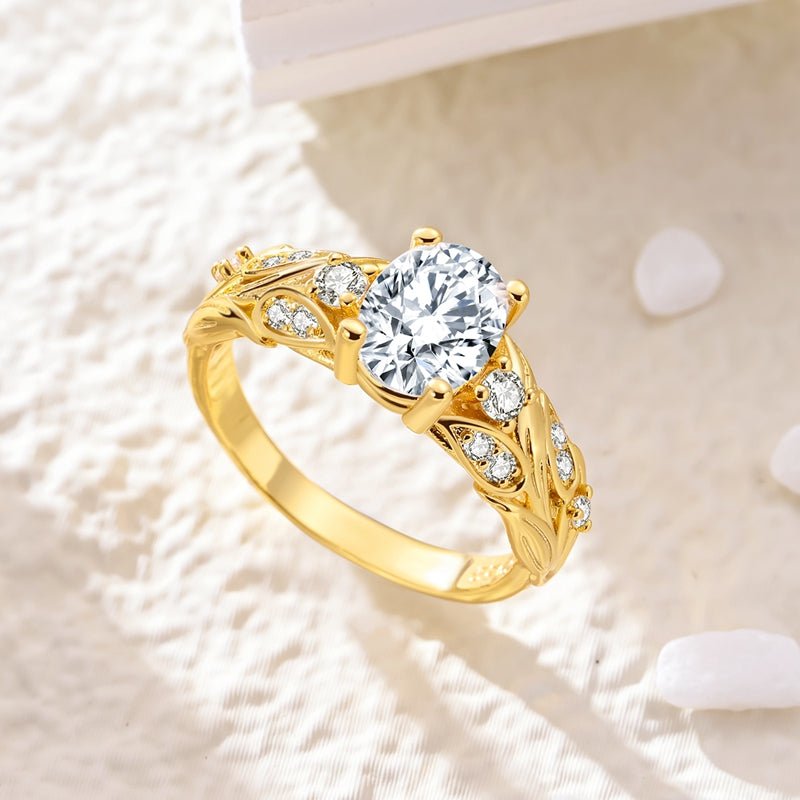 Amarante Jewelry Golden Leaf Sparkle Oval Solitaire Ring