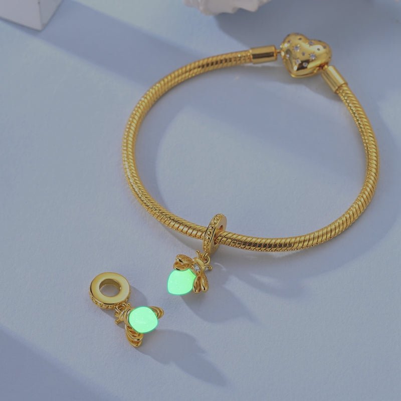 Amarante Jewelry Golden Luminous Bee Dangle Charm