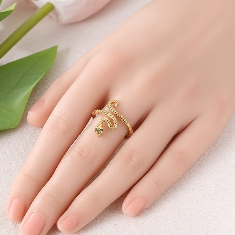 Amarante Jewelry Golden Serpent Wrap Ring