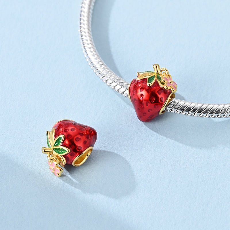 Amarante Jewelry Golden Strawberry Bloom Charm