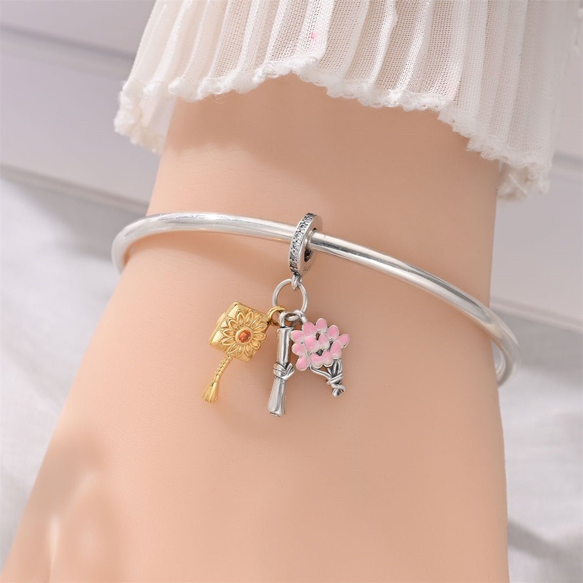 Amarante Jewelry Graduation Diploma, Bouquet & Cap Tassel Dangle Charm