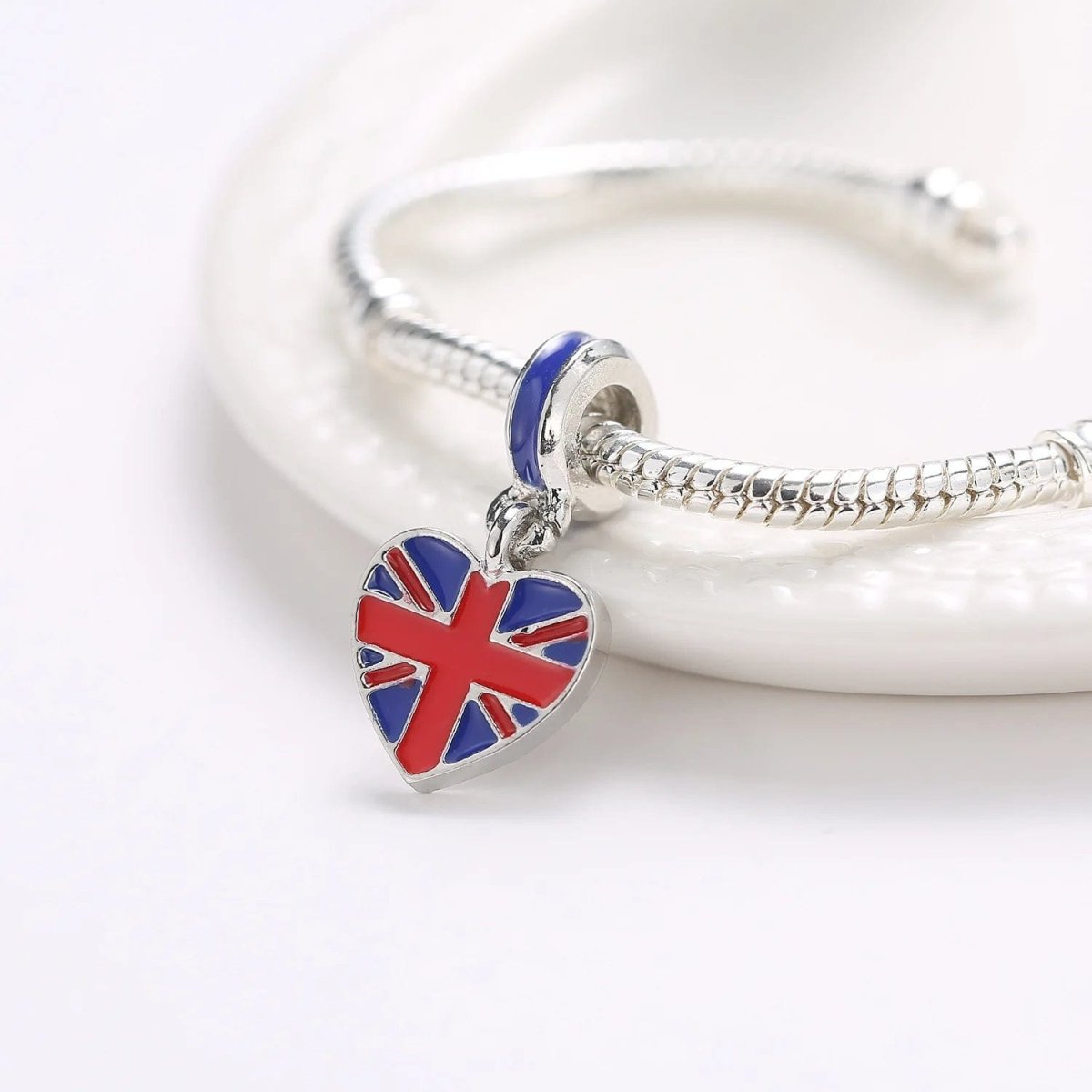 Amarante Jewelry Great Britain Union Jack Heart Dangle Charm