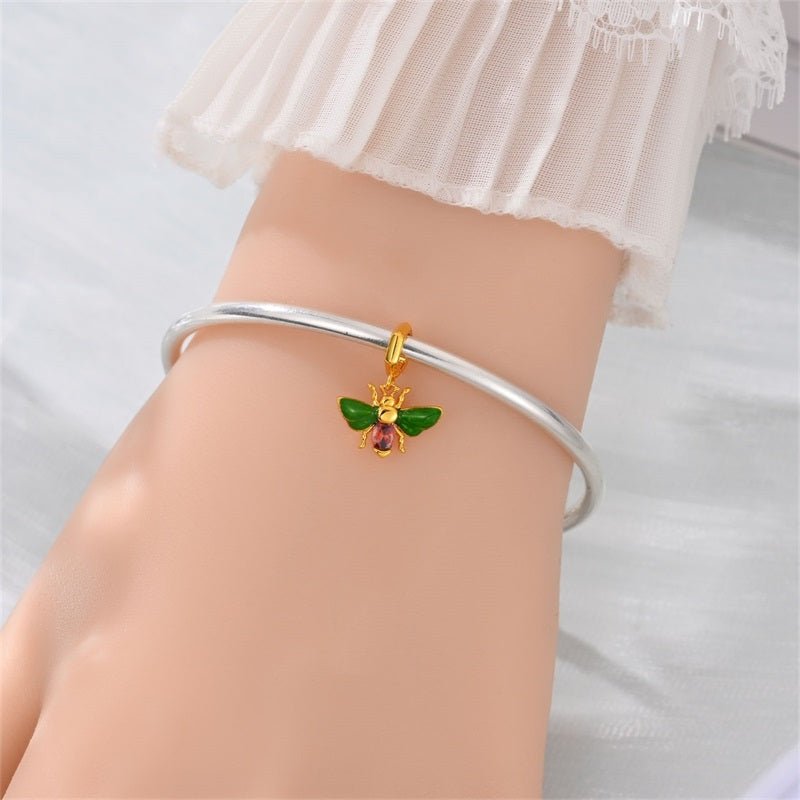 Amarante Jewelry Green & Gold Bee Dangle Charm