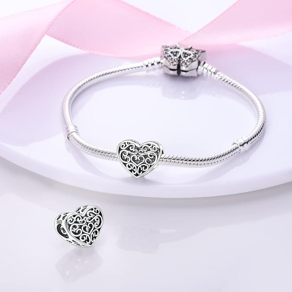 Amarante Jewelry Heart Flower Charm