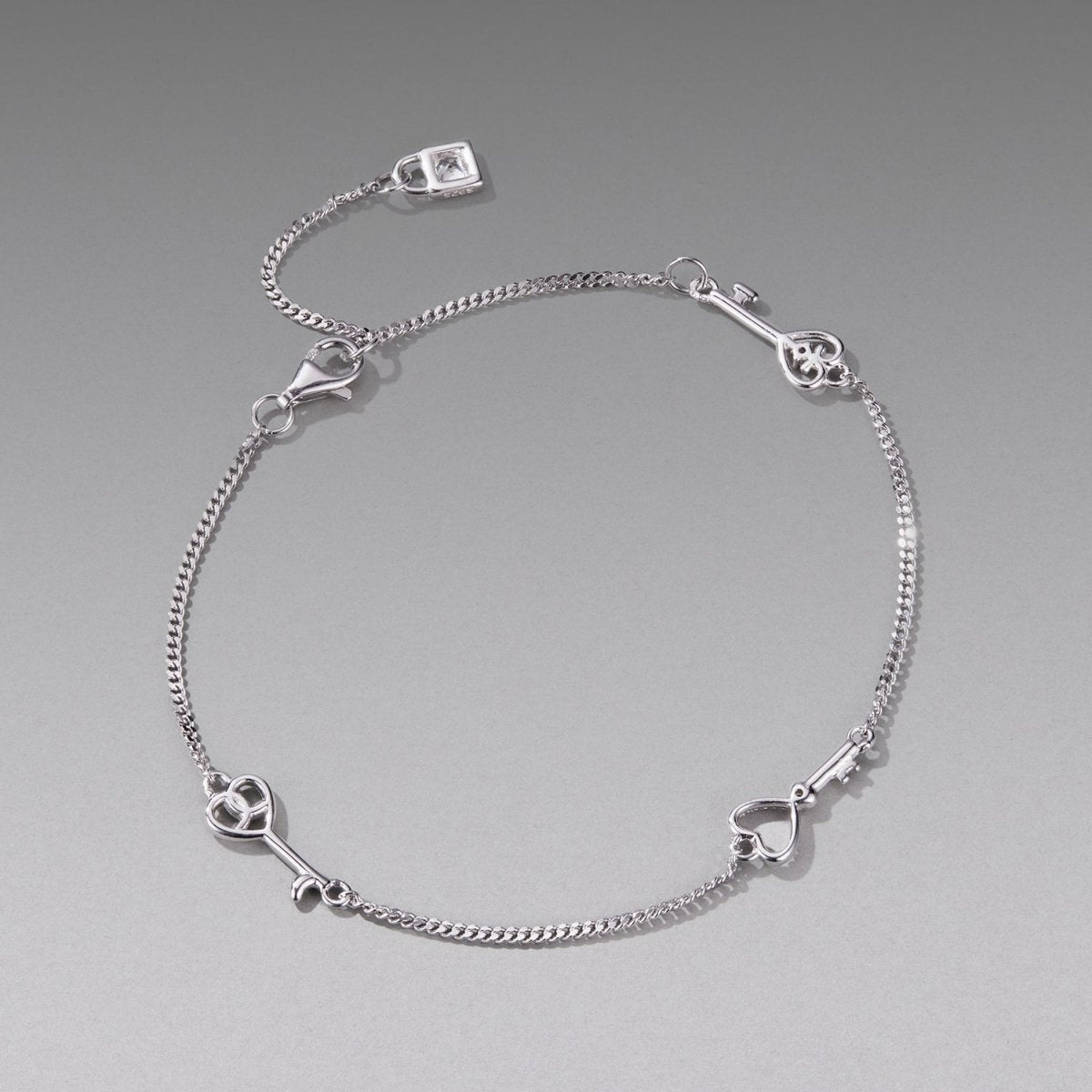 Amarante Jewelry Heart Key Link Bracelet