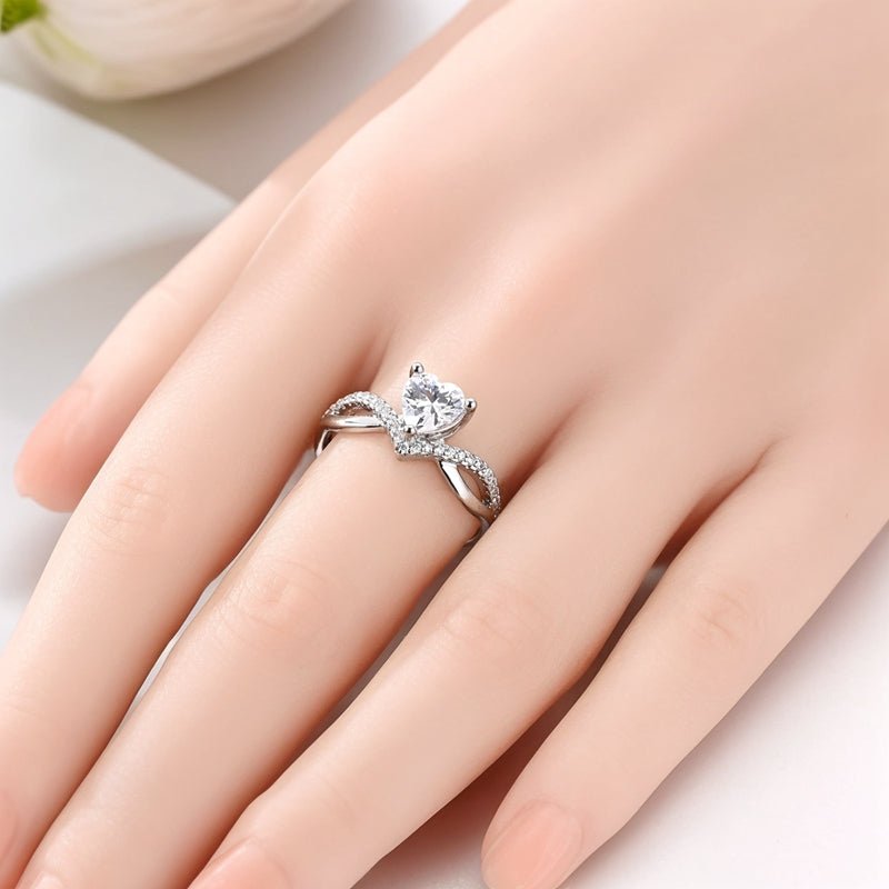 Amarante Jewelry Heart - Shaped Solitaire Crystal Ring