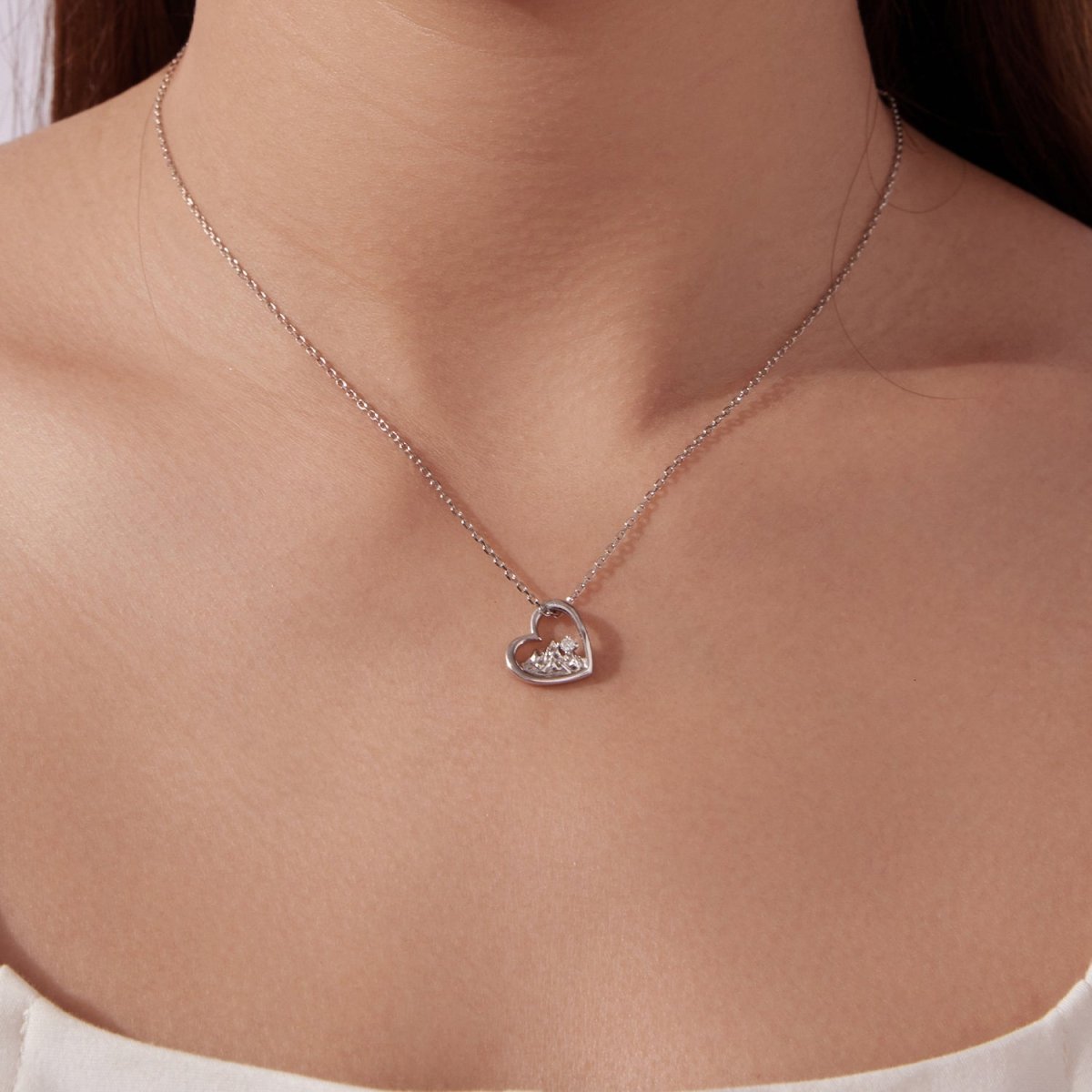 Amarante Jewelry Heartfelt Mountain Glow Pendant Necklace