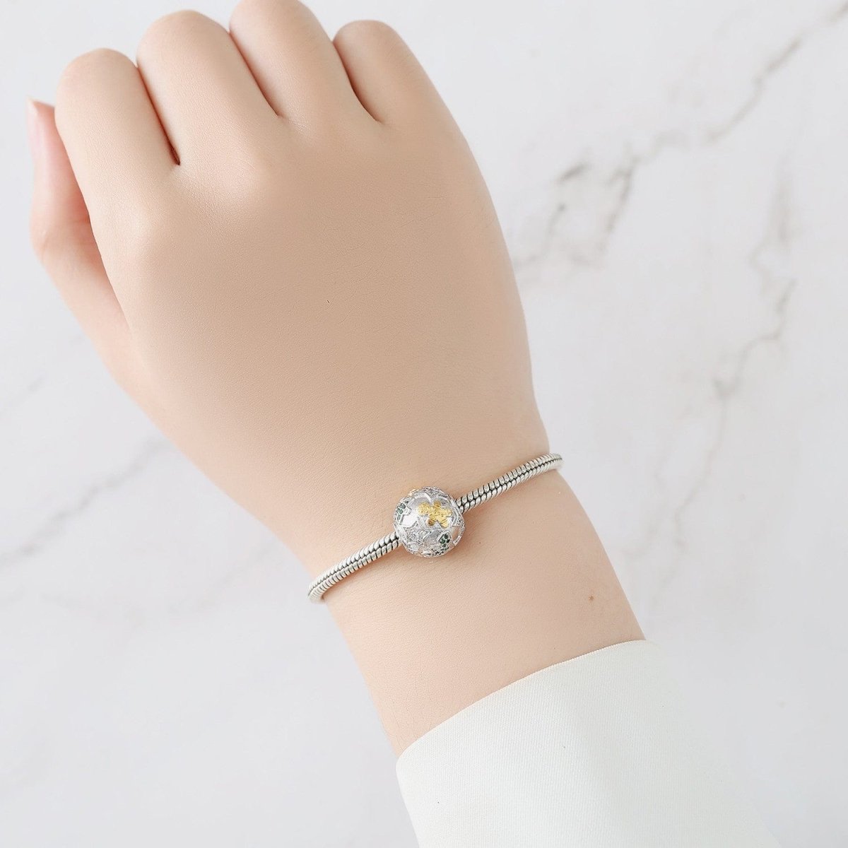 Amarante Jewelry Holiday Gingerbread & Stars Charm