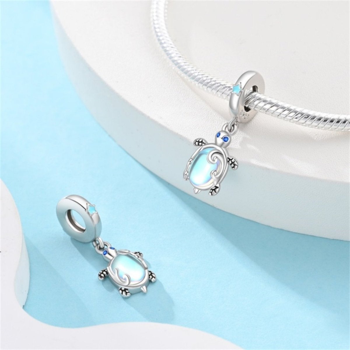 Amarante Jewelry Iridescent Sea Turtle Ocean Glow Dangle Charm