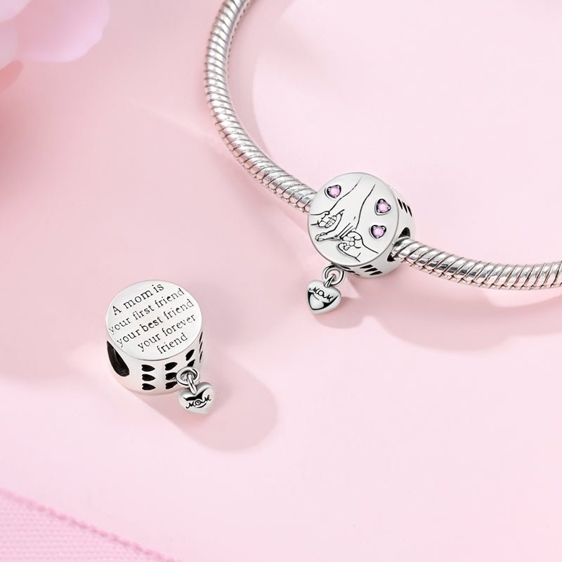 Amarante Jewelry Mother’s Love Holding Hands Charm