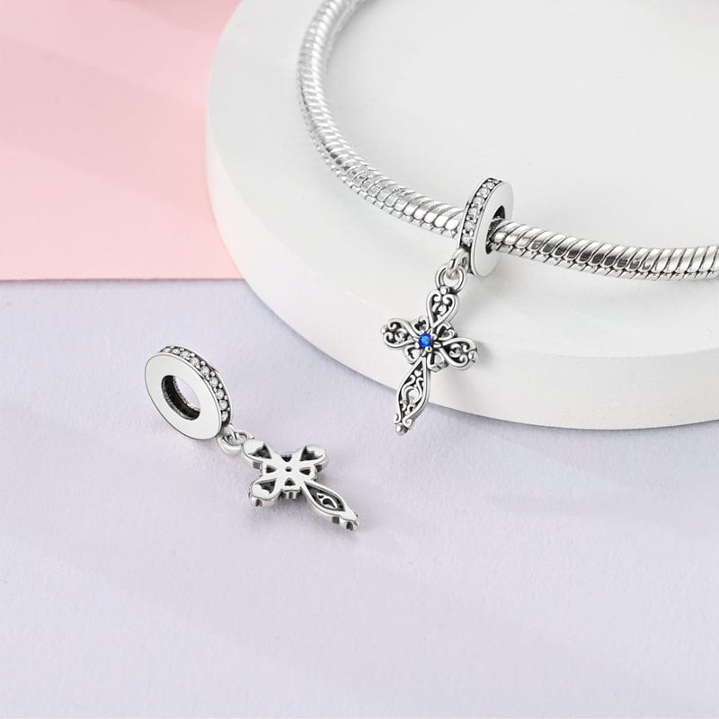Amarante Jewelry Sparkling Cross Dangle Charm