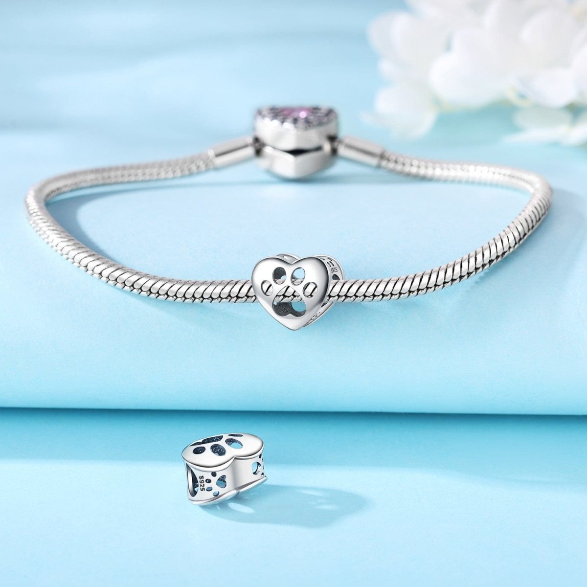 Amarante Jewelry Openwork Paw Print Charm