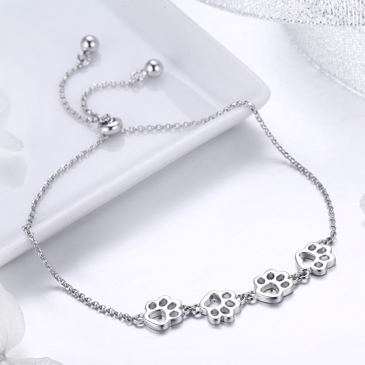 Amarante Jewelry Paw Print Adjustable Bracelet