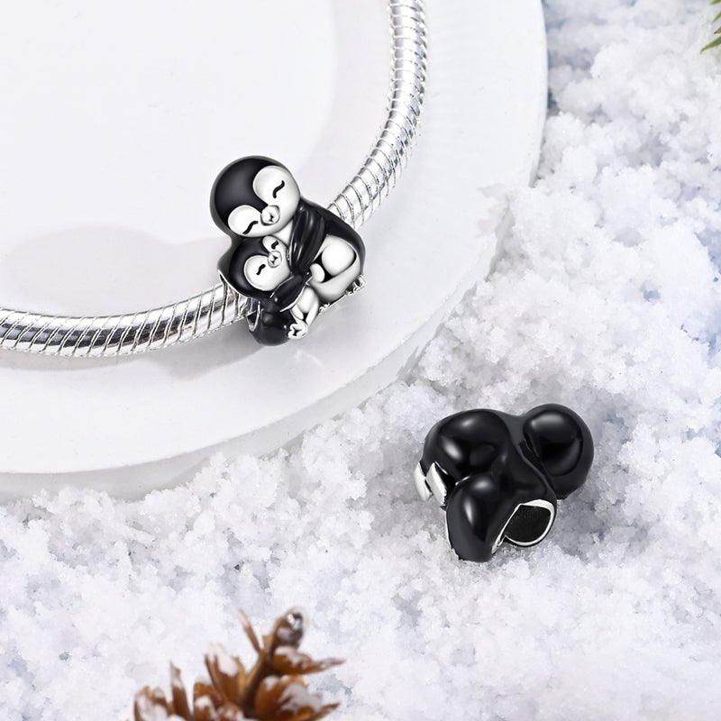 Amarante Jewelry Penguin Family Hug Charm