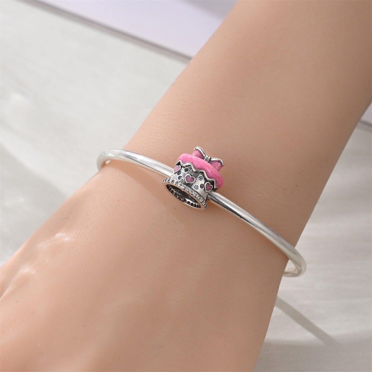 Amarante Jewelry Pink Bow & Hearts Birthday Cake Charm