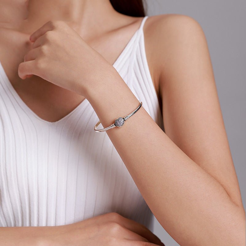 Amarante Jewelry Pink Pavé Heart Clasp Charm Bangle