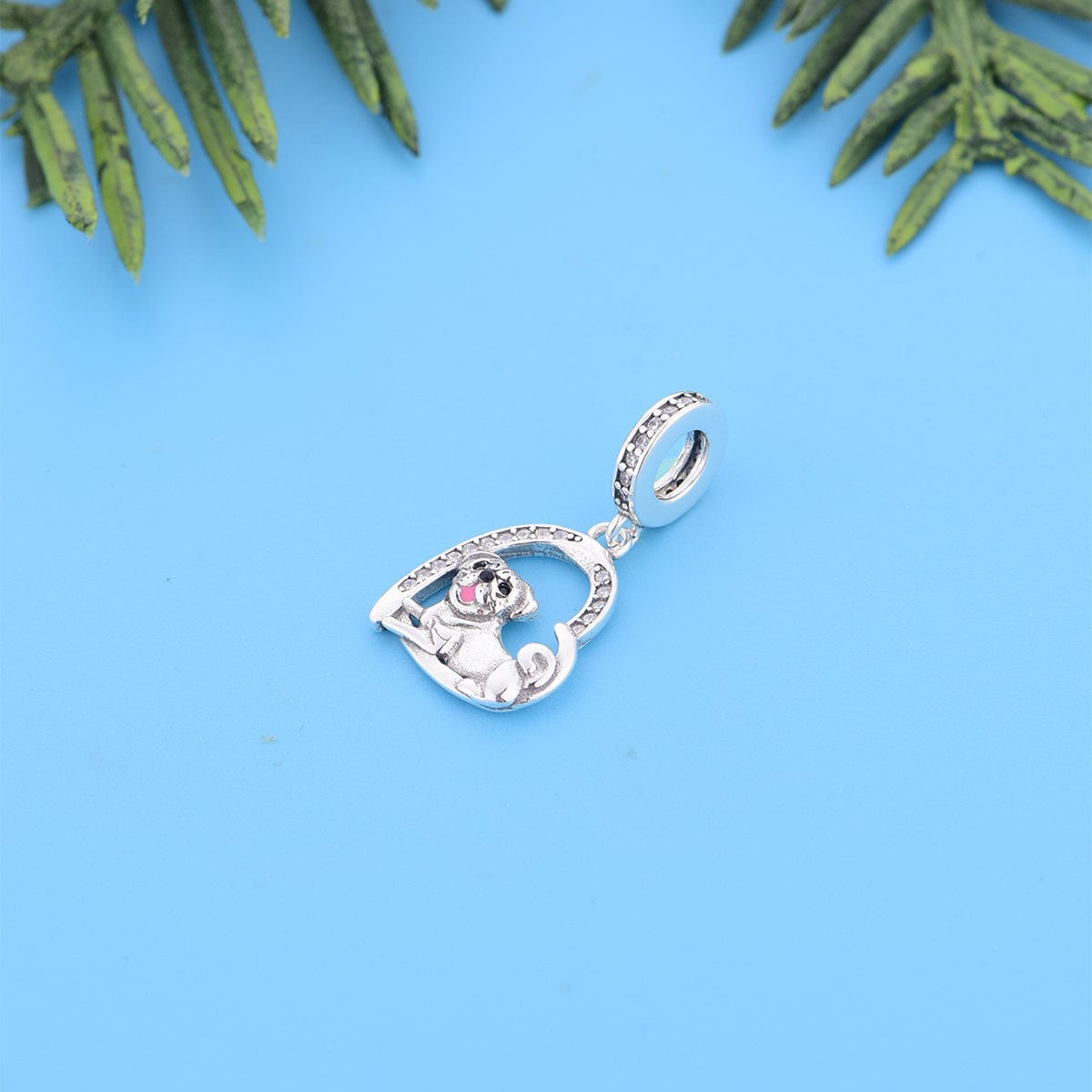 Amarante Jewelry Pug Love Heart Charm