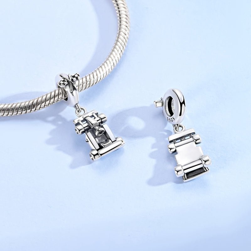 Amarante Jewelry Racing Car Speed Lover Dangle Charm