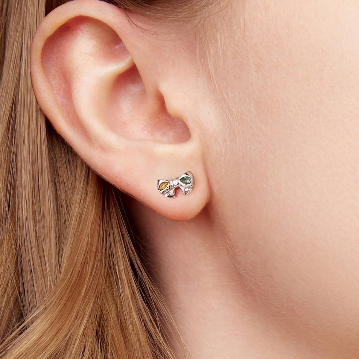 Amarante Jewelry Rainbow Bow Stud Earrings
