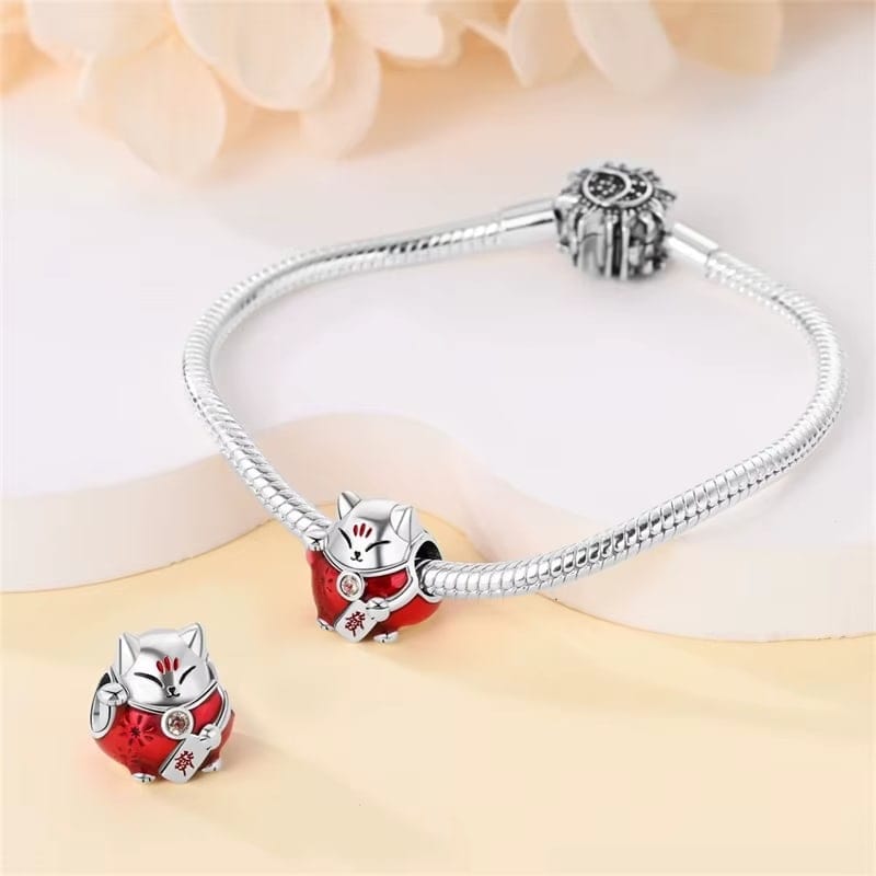 Amarante Jewelry Red Maneki Neko Charm