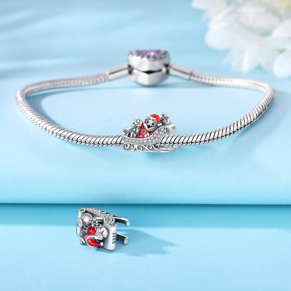 Amarante Jewelry Santa’s Christmas Sparkling Sleigh Charm
