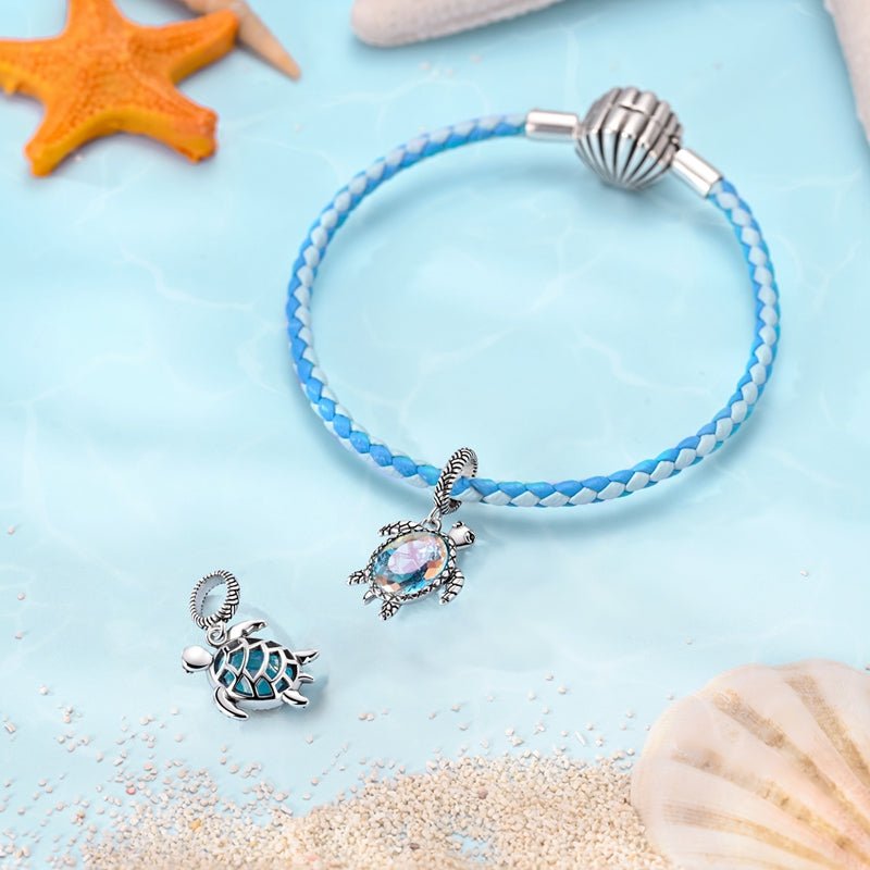 Amarante Jewelry Sea Turtle with Iridescent Crystal Dangle Charm
