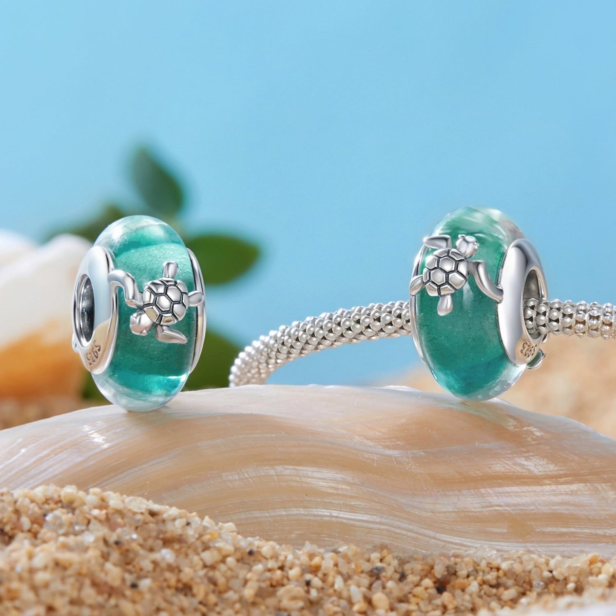 Amarante Jewelry Sea Turtle with Ocean Wave Murano Charm