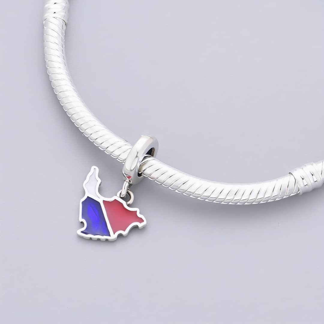 Amarante Jewelry Sint Maarten & Saint Martin Island Map Flag Dangle Charm